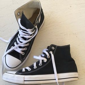 chuck norris off white converse